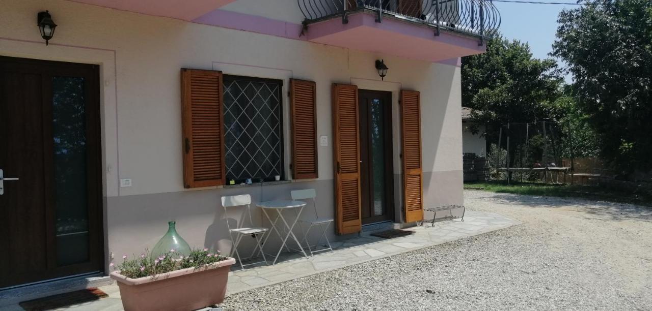 La Casa Rosa Apartment Piobesi d'Alba Bagian luar foto